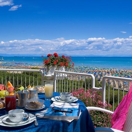 Grand Hotel Playa ลินญาโน ซับเบียโดโร ภายนอก รูปภาพ