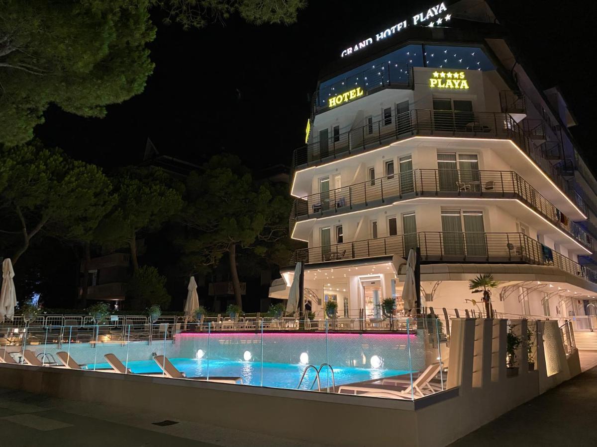 Grand Hotel Playa ลินญาโน ซับเบียโดโร ภายนอก รูปภาพ